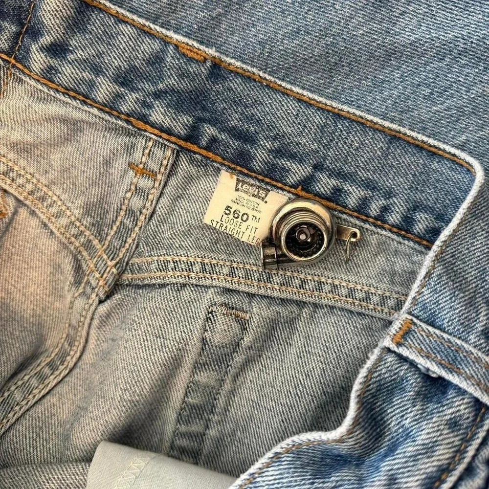 Levi's 560 loose fit straight leg blue jeans 36x32